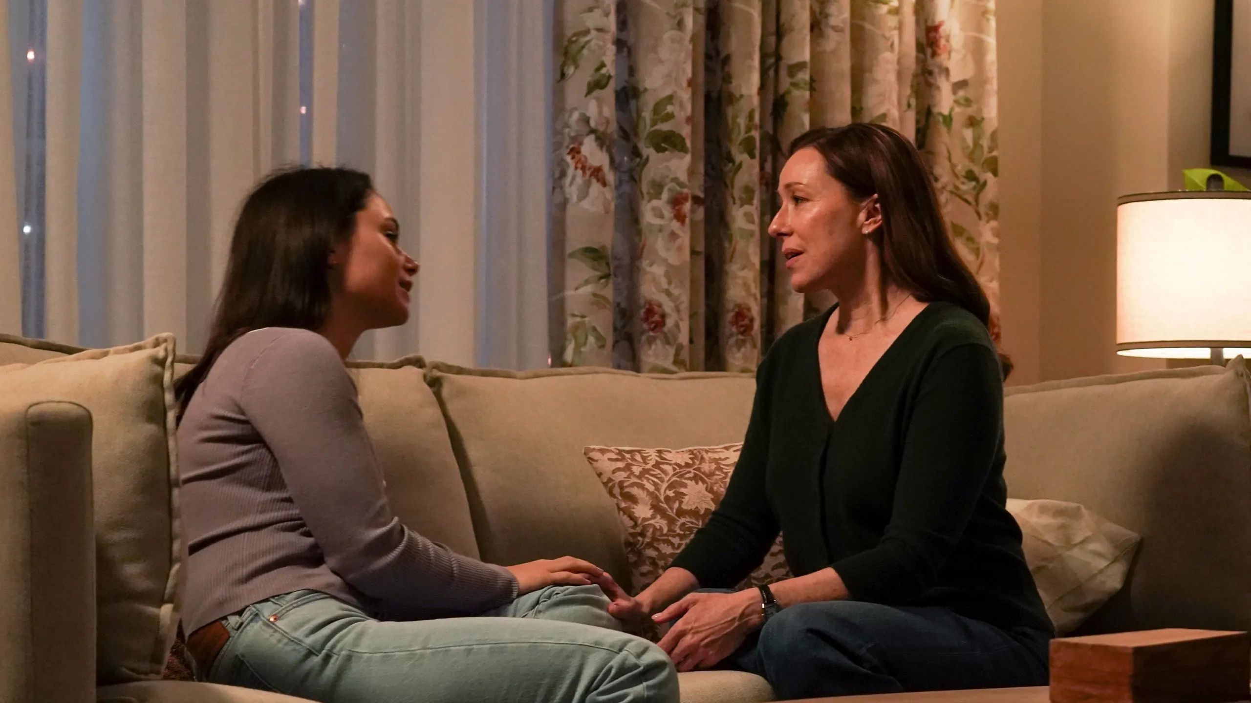 thumbnail - S2:E11 Family Matters