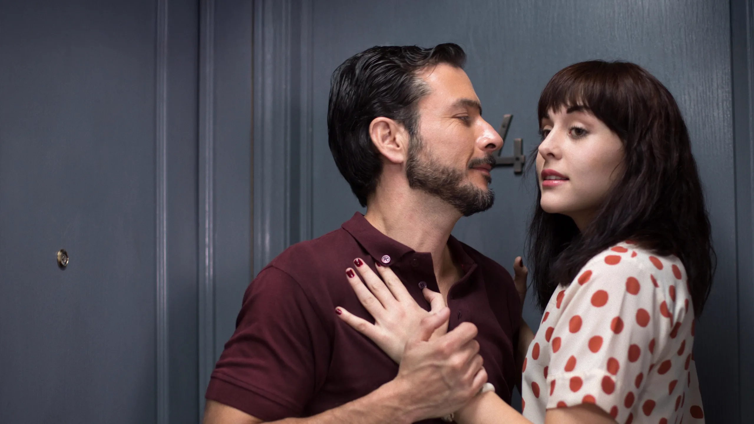 No Sé Si Cortarme Las Venas o Dejármelas Largas