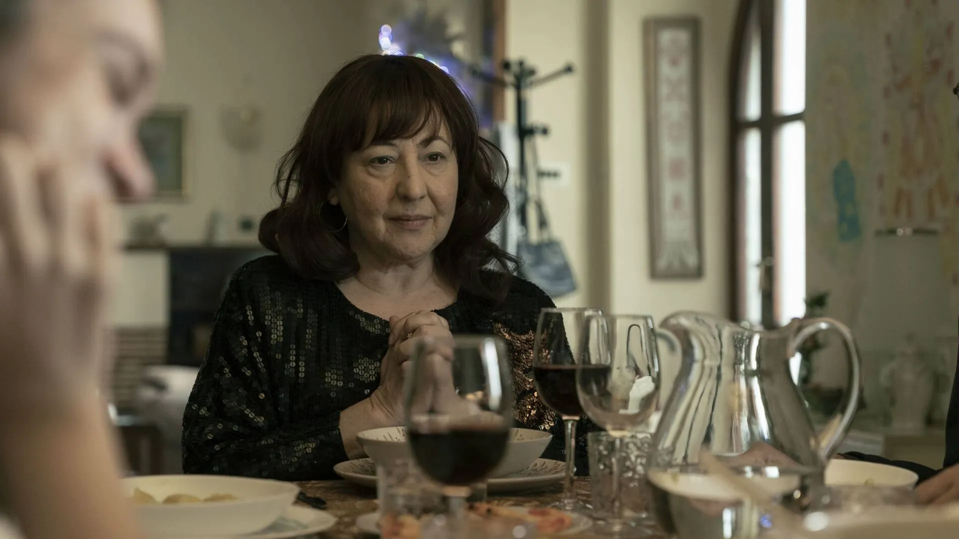 thumbnail - S1:E6 My Mother's Face