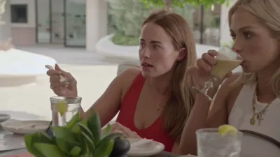 thumbnail - S4:E5 The Book of Power and Pain