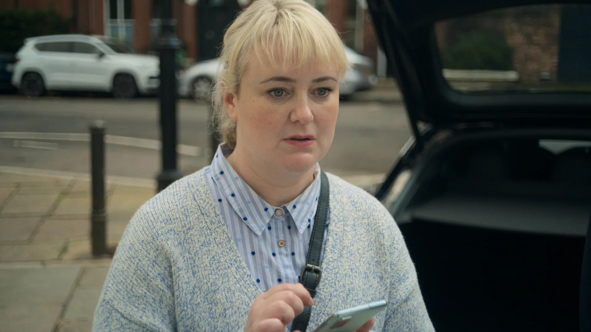 thumbnail - S1:E2 Car Boot