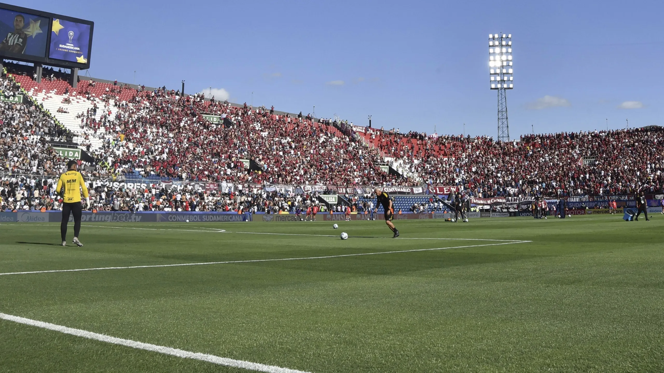 Sportivo Trinidense (PAR) vs. Olimpia (PAR) (Primera Fase)