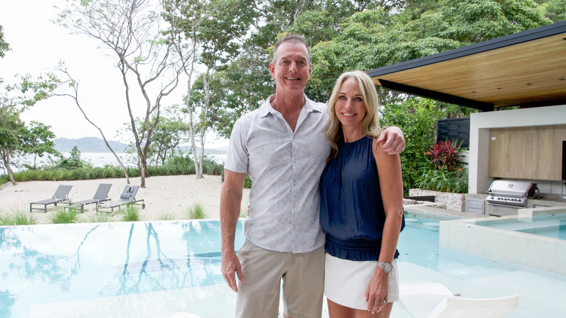 thumbnail - S1:E10 Poolside Paradise, Costa Rica