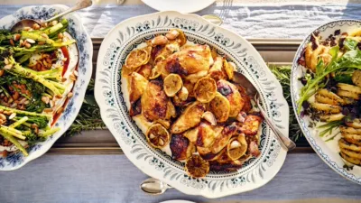 thumbnail - S1:E1 Sundays at home