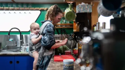 thumbnail - S1:E2 Shark Invasion