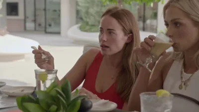 thumbnail - S4:E5 The Book of Power and Pain