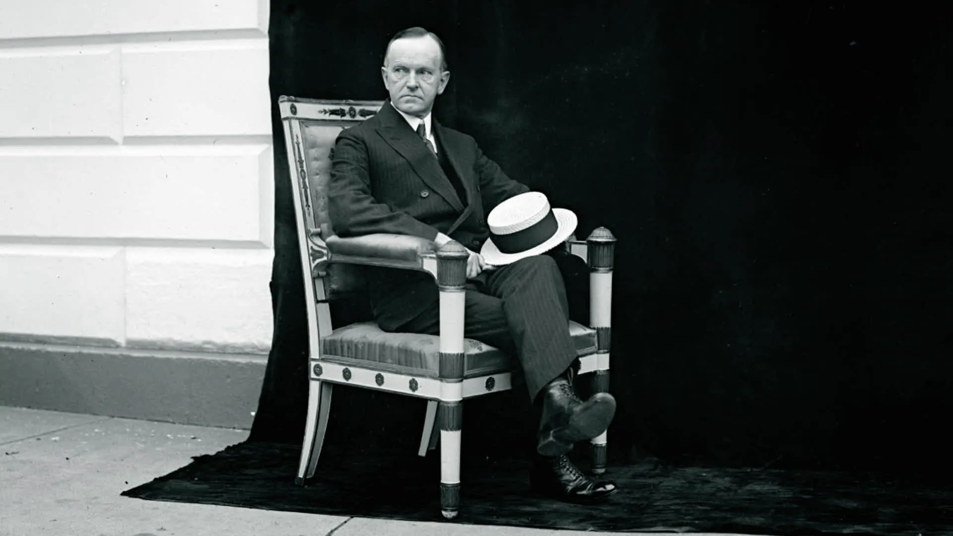 thumbnail - S1:E6 Changing of the Guard 1920-1945