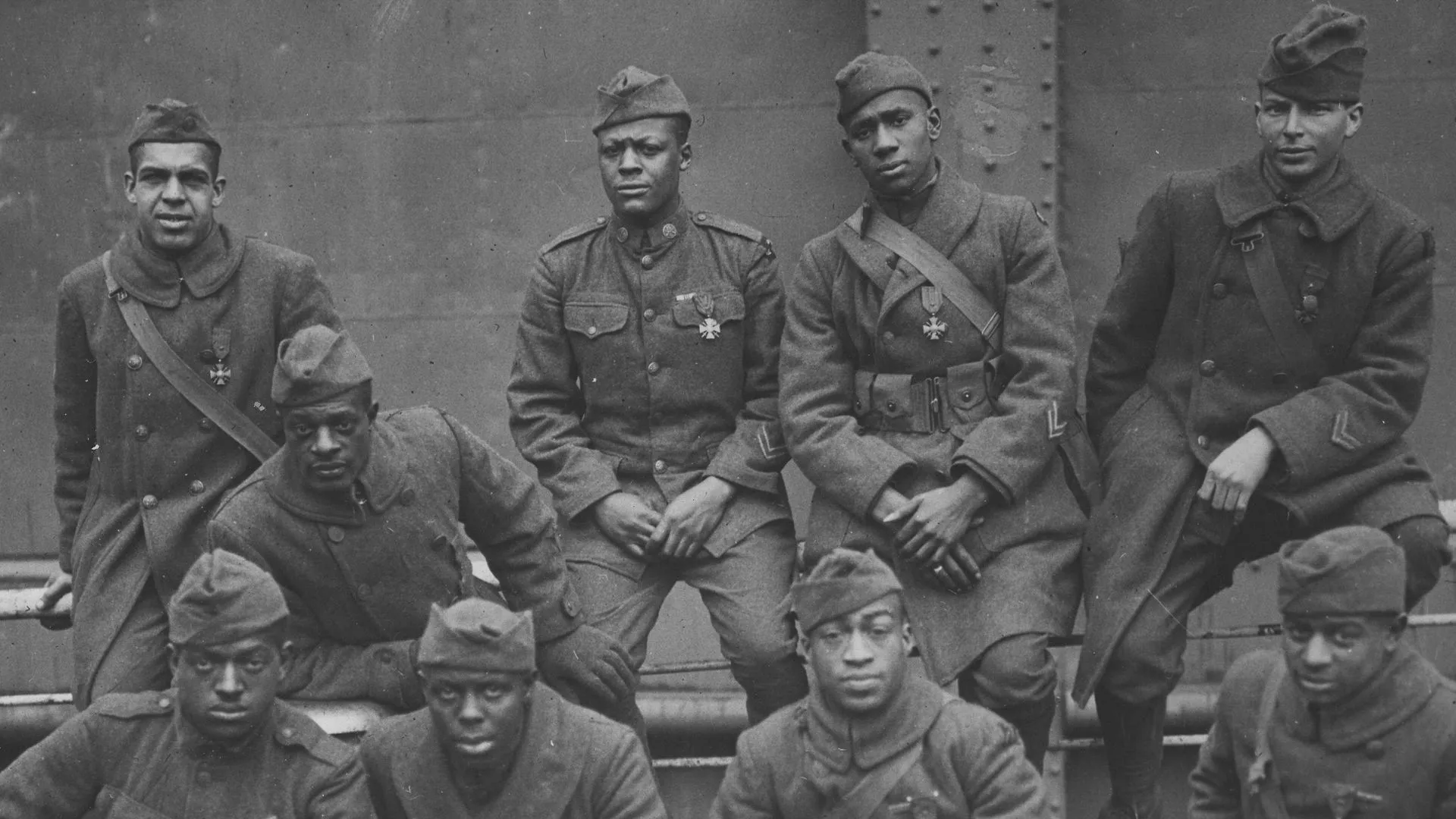 thumbnail - S1:E1 The Harlem Hellfighters