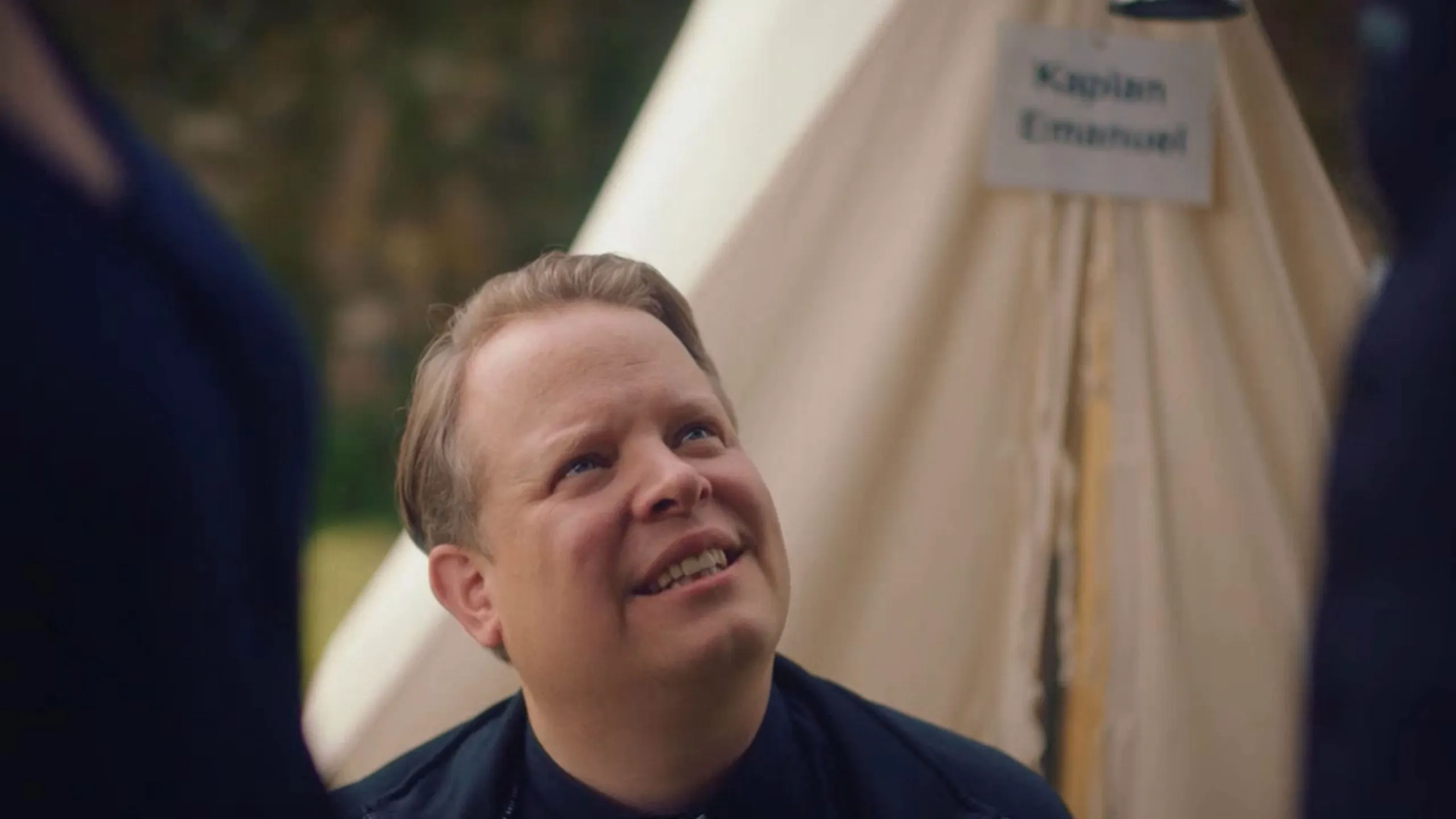 thumbnail - S3:E5 Der einzig korrekte Mann in der Kirche