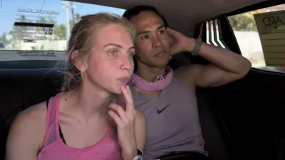 thumbnail - S35:E10 Everyone Loves A Comeback Story