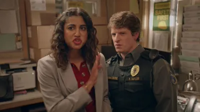 thumbnail - S4:E8 Squirrels and Fat Cats