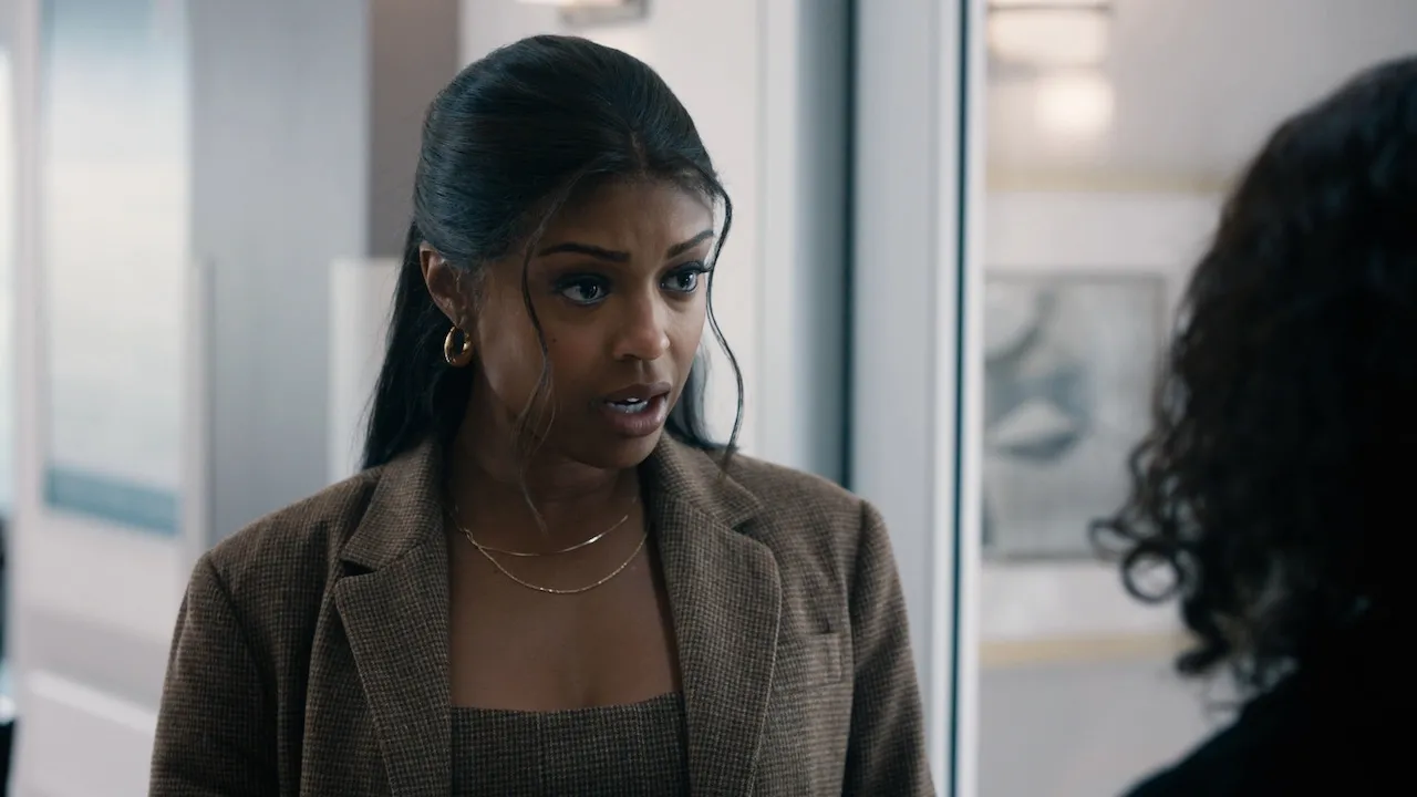 thumbnail - S2:E14 If You Come for the Queen