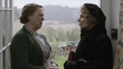 thumbnail - S13:E1 Elephants Can Remember