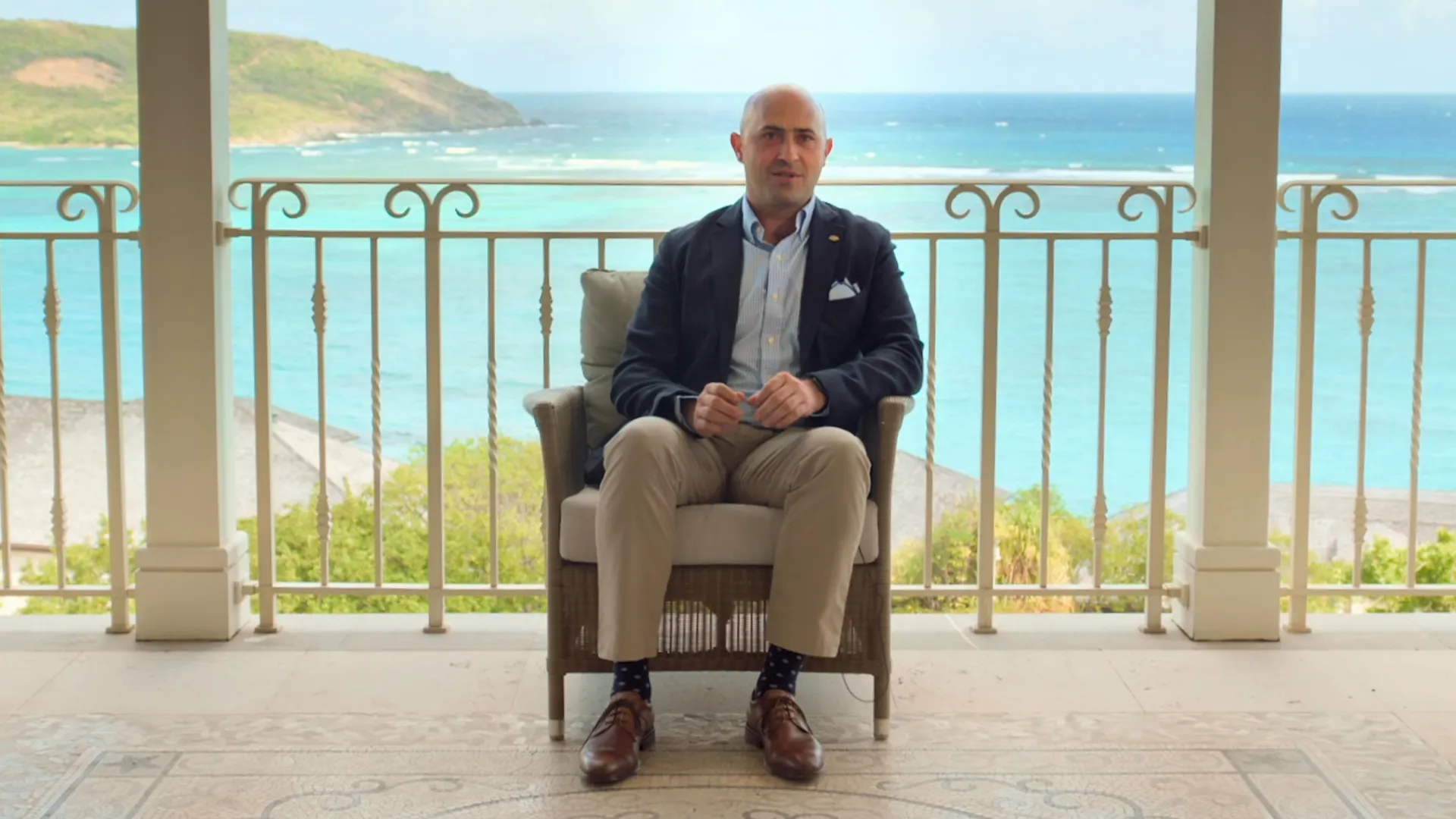 thumbnail - S1:E3 St Vincent & Grenadines