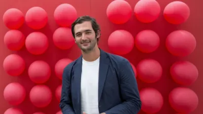 thumbnail - S7:E1 Meet the Brain