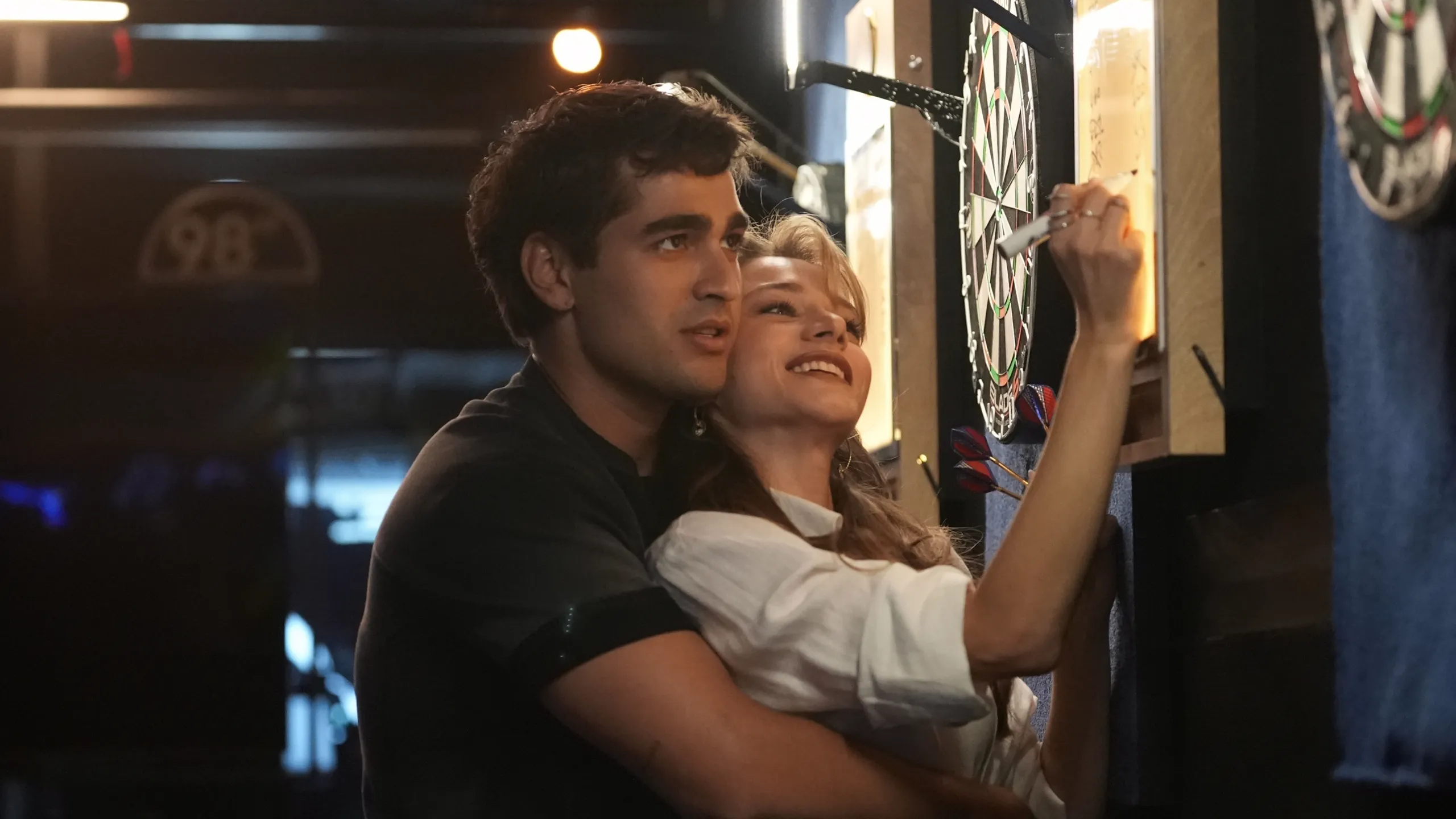 thumbnail - S1:E2 Red Flags