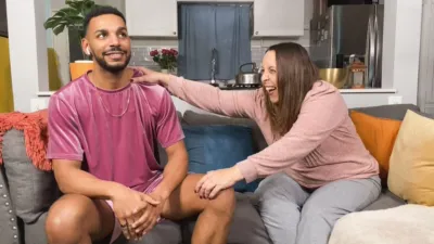 thumbnail - S8:E9 PT: The Lovely Duckling