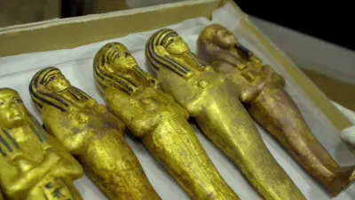 thumbnail - S1:E3 Tales From The Tomb