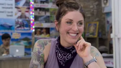 thumbnail - S35:E3 No Sleep and a Million Dollar Dream