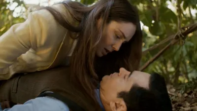 thumbnail - S4:E11 He Lives!