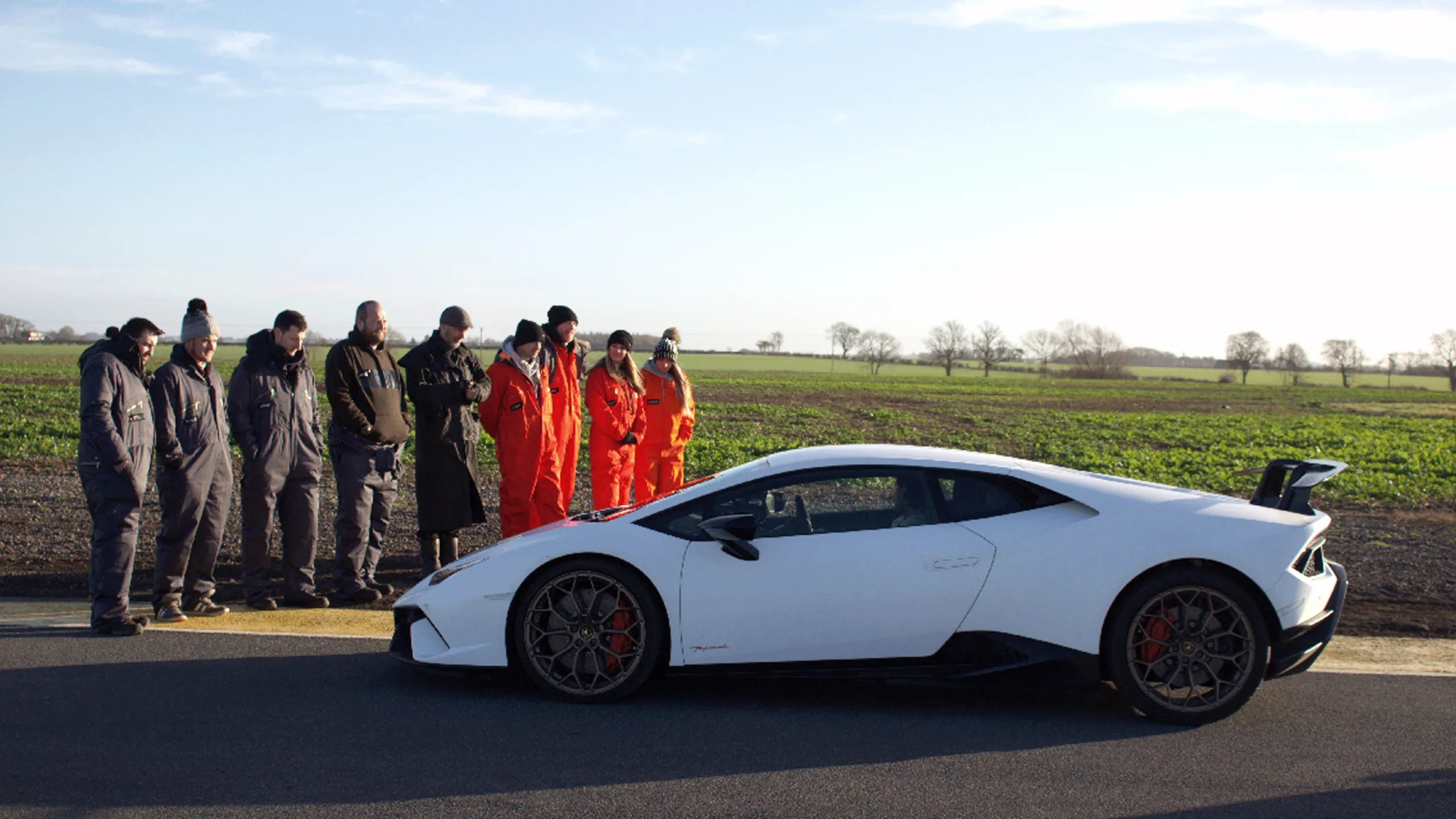 thumbnail - S1:E2 Lamborghini Huracan Performante