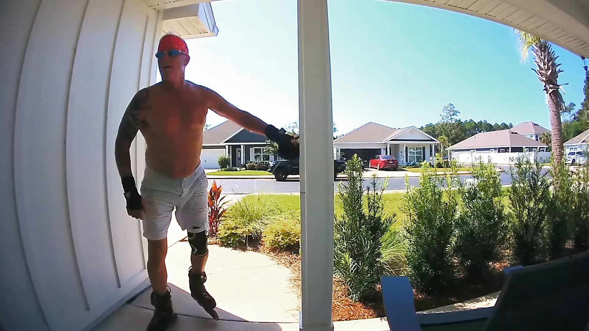 thumbnail - S1:E17 Just Another Day in the Neighborhood