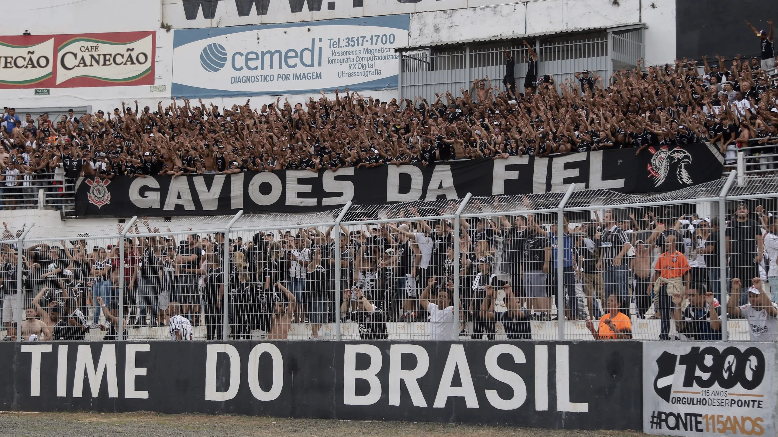 Ponte Preta x Ceará