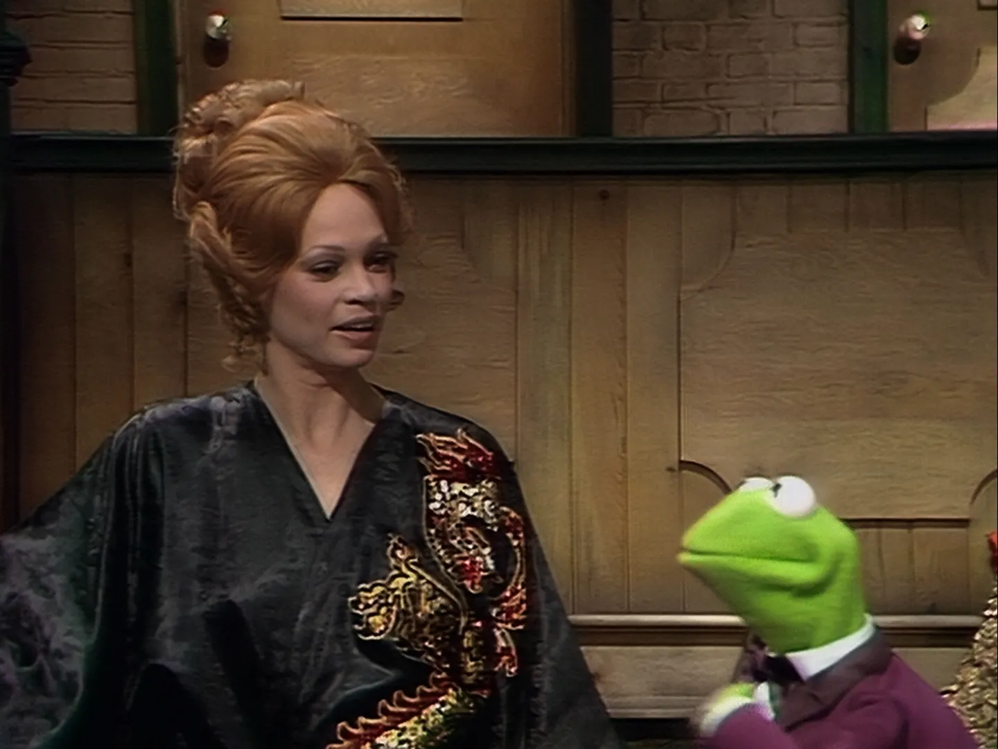 thumbnail - S1:B1 Konuk: Juliet Prowse