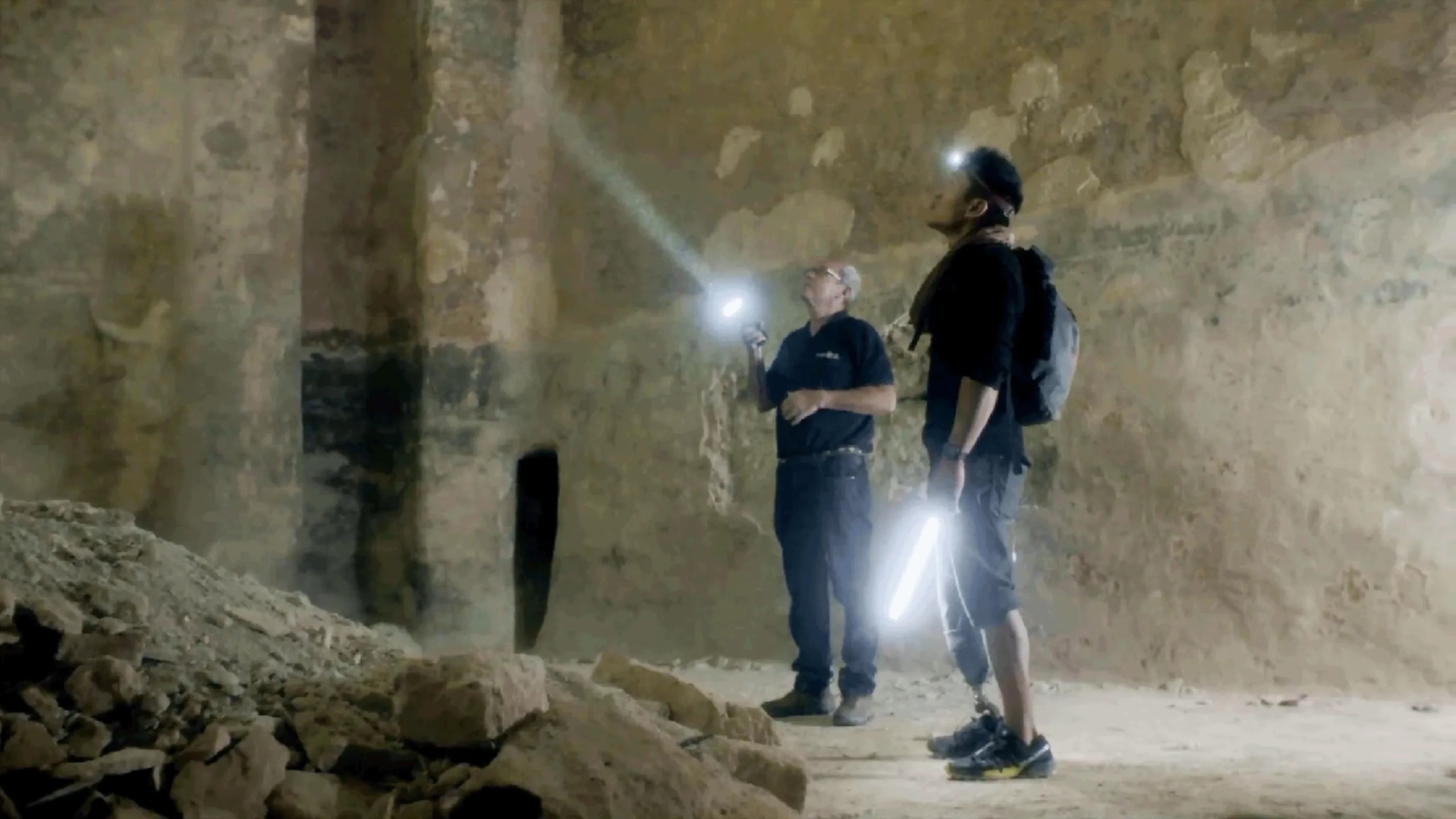 thumbnail - S1:E1 Fortress of the Knights Templar