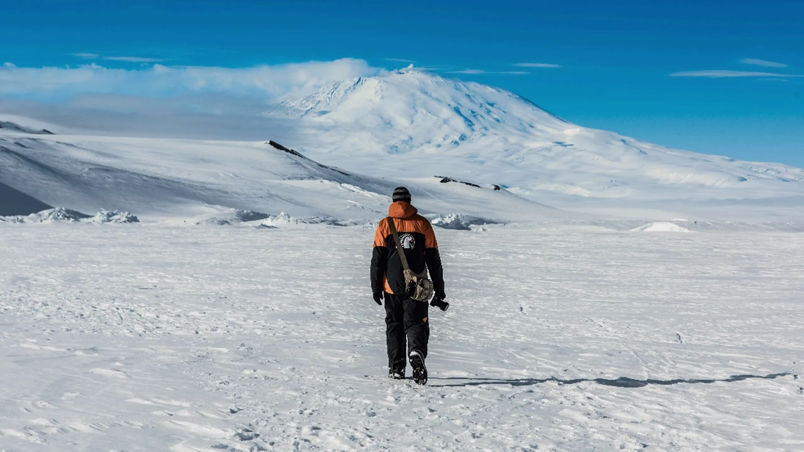 thumbnail - S1:E1 Storming Antarctica