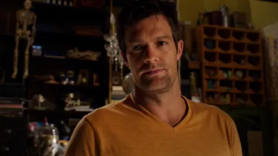 thumbnail - S1:E6 Little Green Men