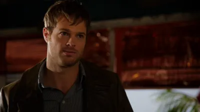 thumbnail - S1:E13 The Boy with the Bucket