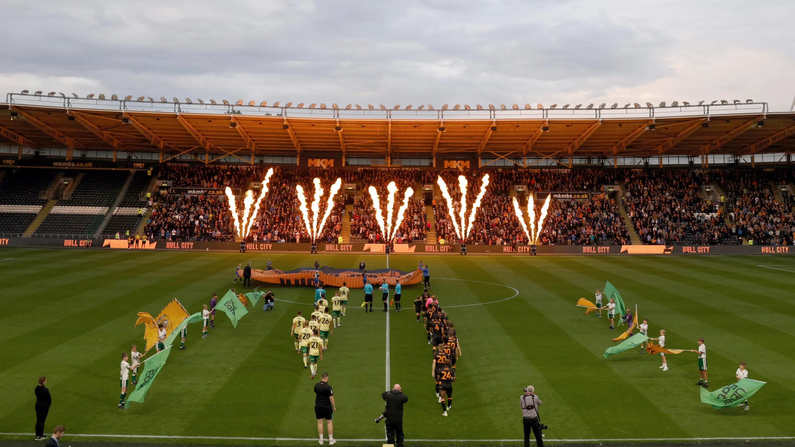 Hull City x Coventry City