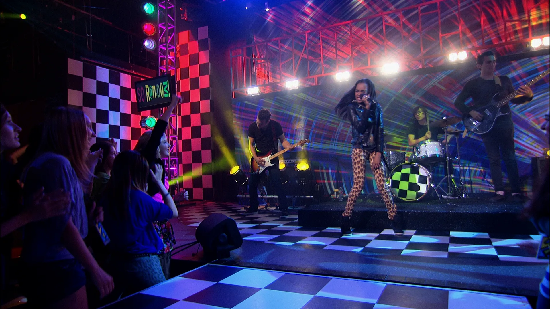 thumbnail - S1:E23 Special Guest: China Anne Mcclain