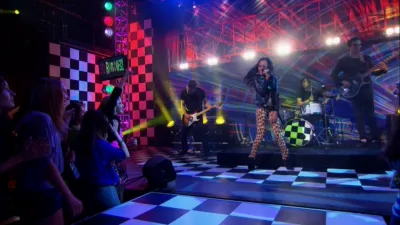 thumbnail - S1:E23 Special Guest: China Anne Mcclain