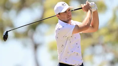 thumbnail - Valero Texas Open: Spieth Marquee Group (Second Round)