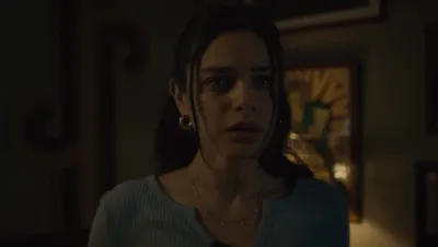 thumbnail - S1:E10 Exposed