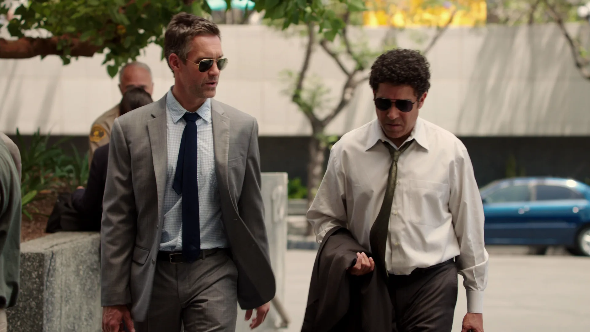 thumbnail - S1:E7 Curry Favor