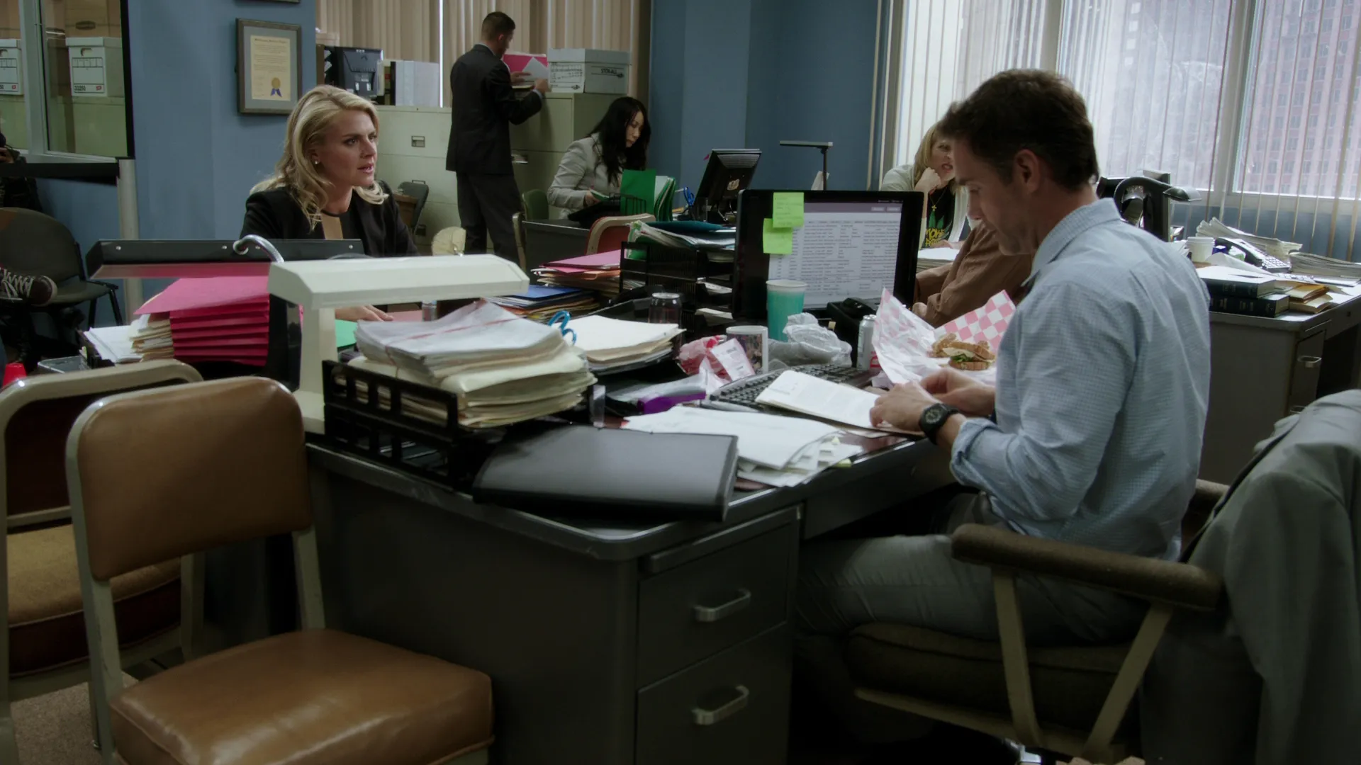 thumbnail - S1:E6 Rights & Wrongs