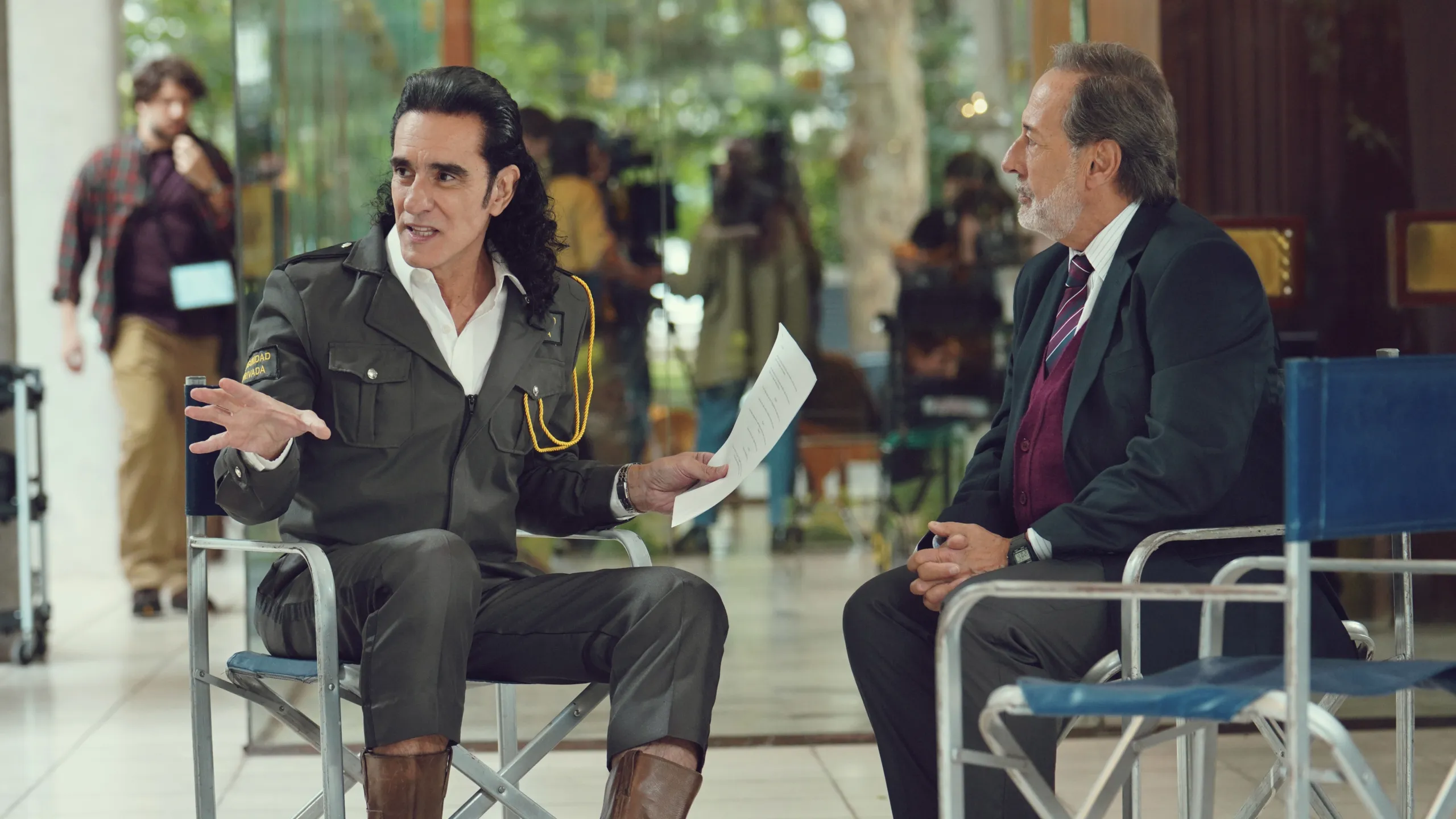 thumbnail - S4:E3 Restraining Order