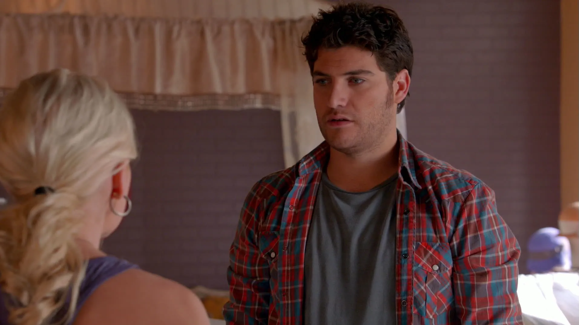 thumbnail - S1:E9 Your Couples Friends & Neighbor