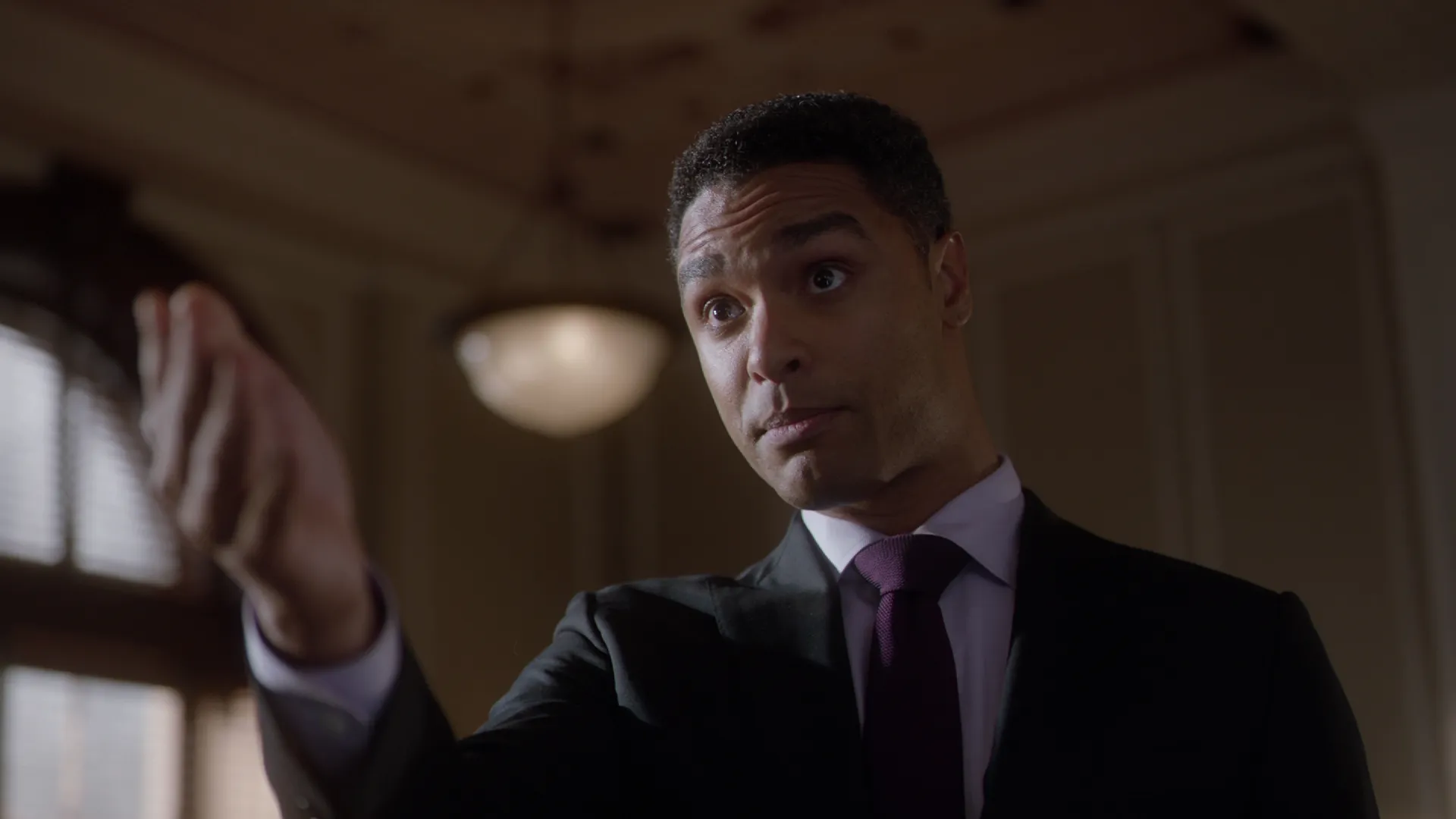 thumbnail - S2:E7 The Boxer