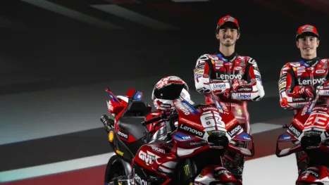 thumbnail - INSIDE Ducati Lenovo Team