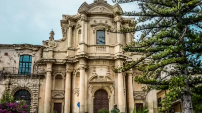 thumbnail - S1:E4 Hidden Hypogeum and Lost Letters