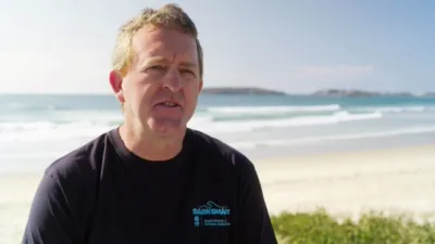 thumbnail - S1:E1 Blood in the Water