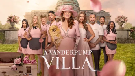 thumbnail - A Vanderpump-villa