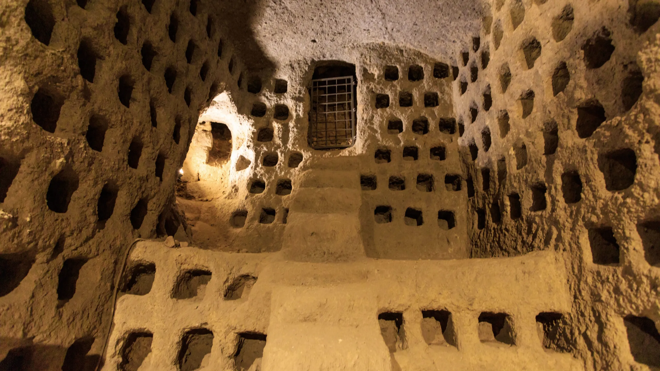 thumbnail - S1:E1 Underground Cities and Secret Chambers