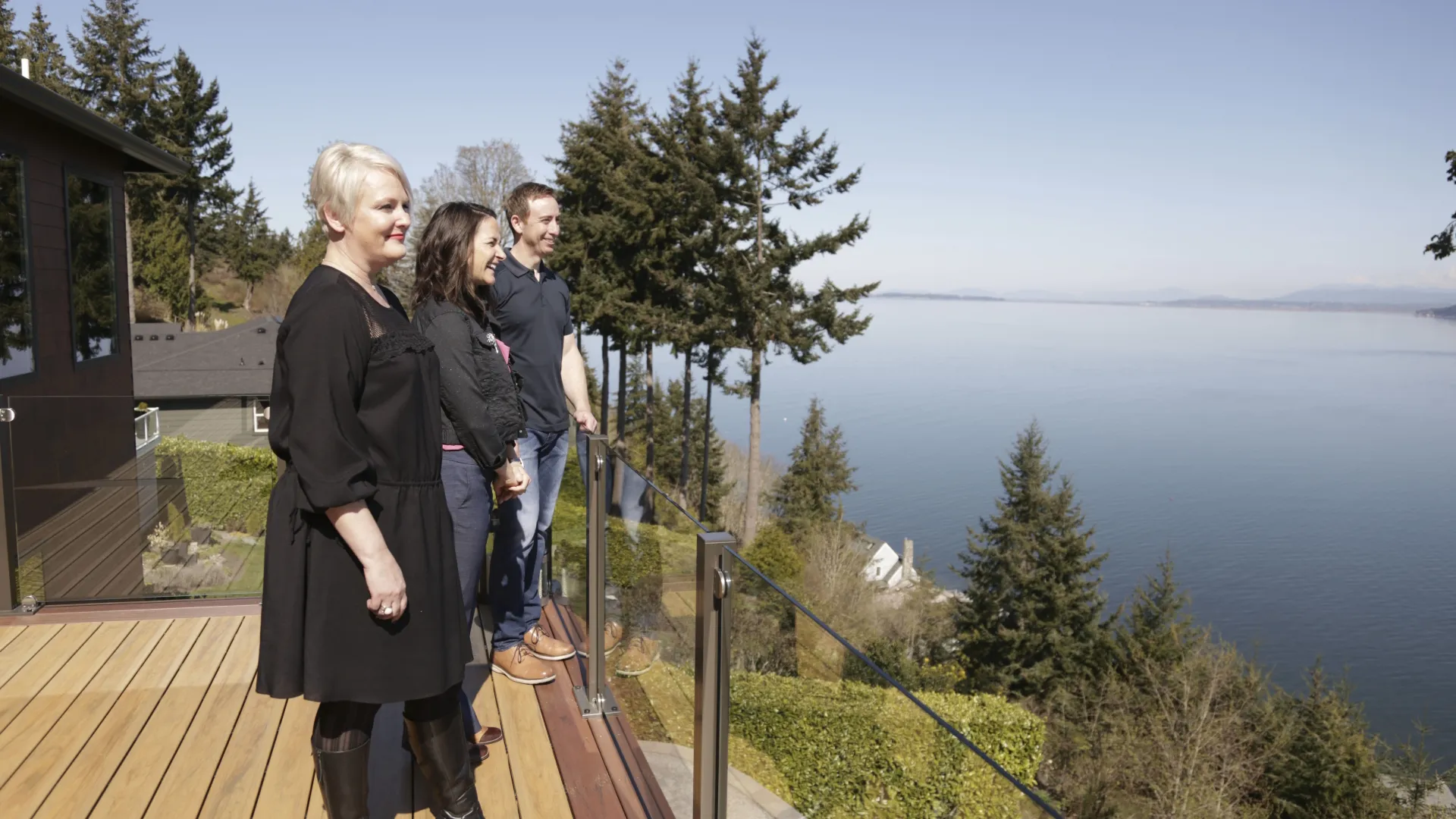 thumbnail - S5:E6 Pacific Northwest Hideaway