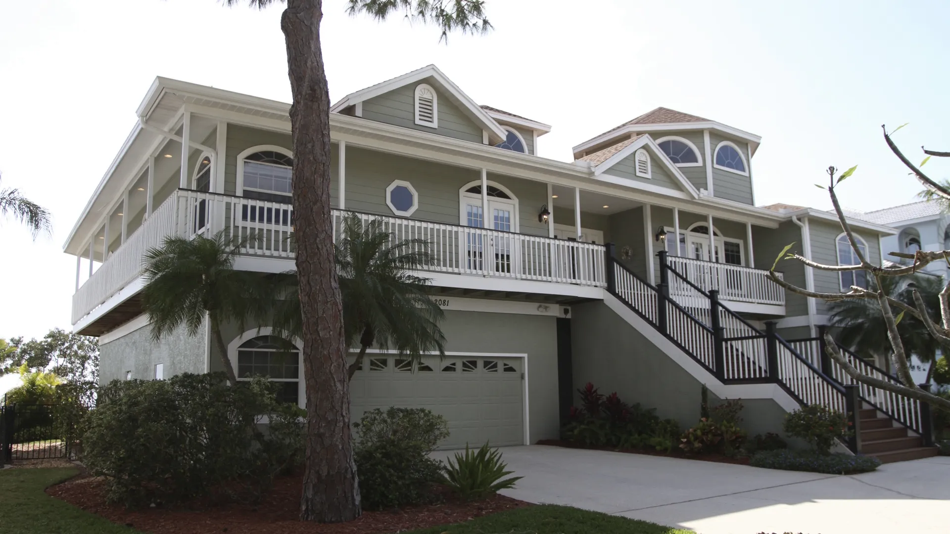 thumbnail - S5:E7 Florida Dream Home With Views