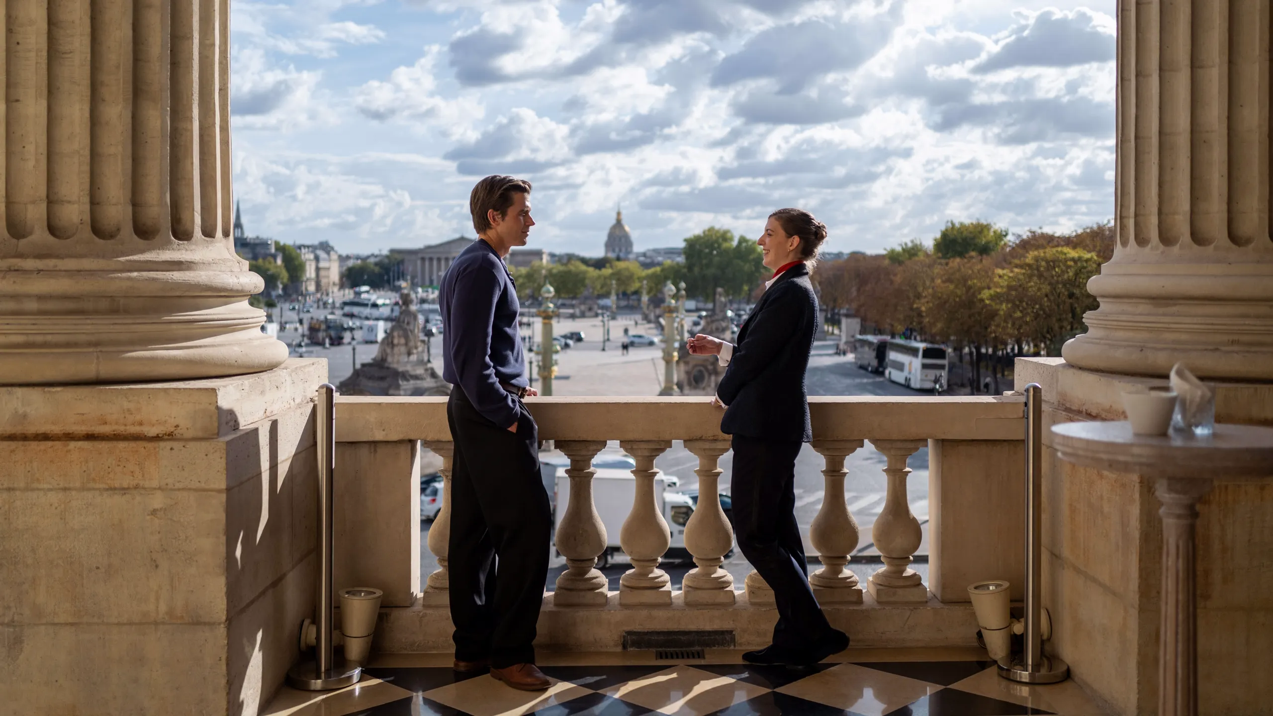 thumbnail - S1:E2 Paris